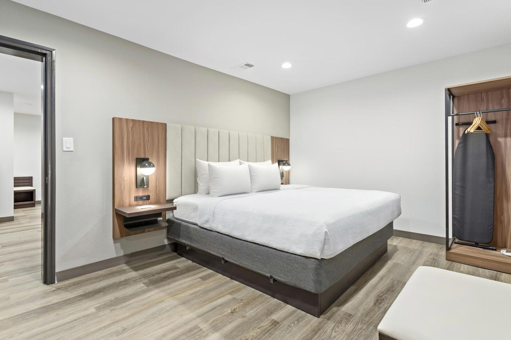 מלון Baymont By Wyndham בומונט מראה חיצוני תמונה